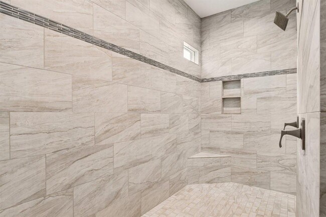 Building Photo - 124 Abamillo Dr
