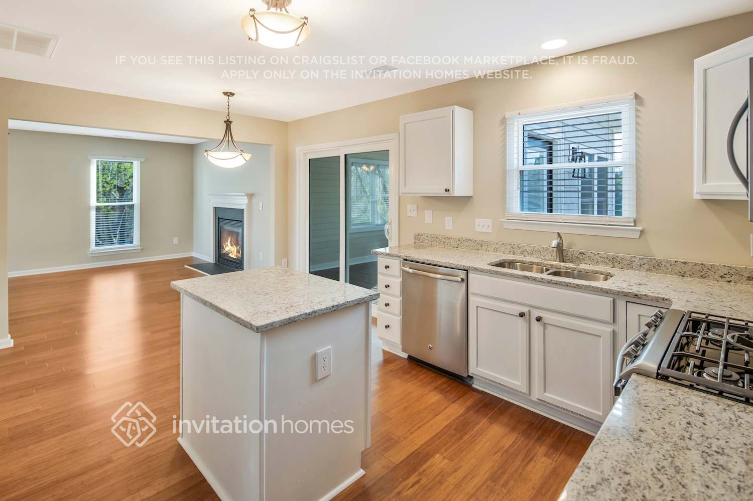 Building Photo - 1845 Jeffrey Bryan Dr