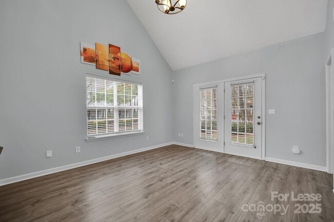 Building Photo - 8041 Christmas Ct