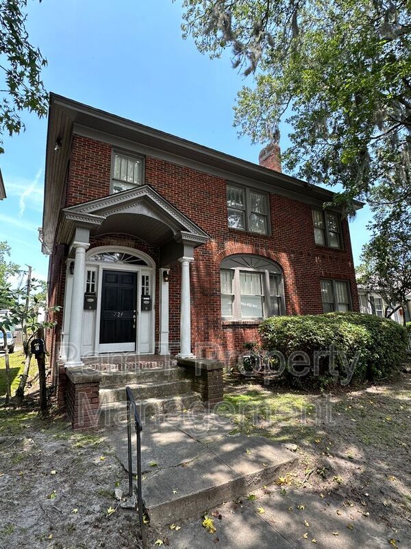 Primary Photo - 724 E 49th St