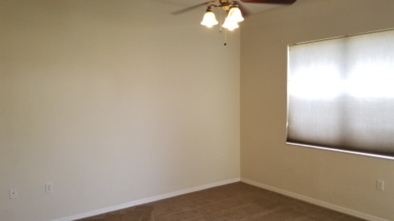 Building Photo - 2533 Stanhope Dr