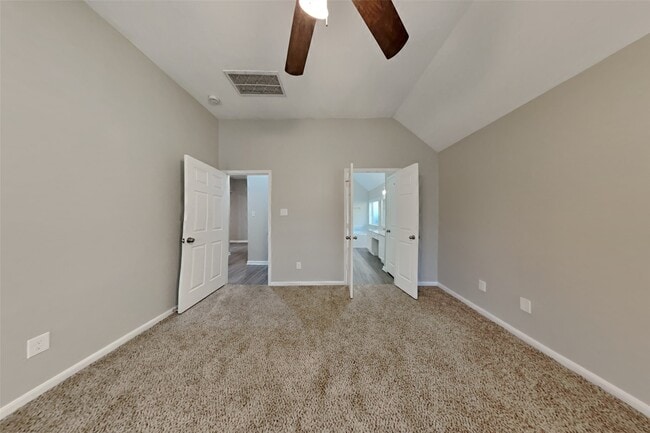 Building Photo - 1266 Deerbrook Dr