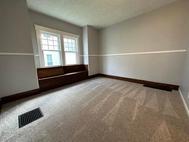 Building Photo - 309 Buckingham St