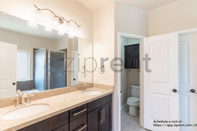 Building Photo - 10509 Branden Ct