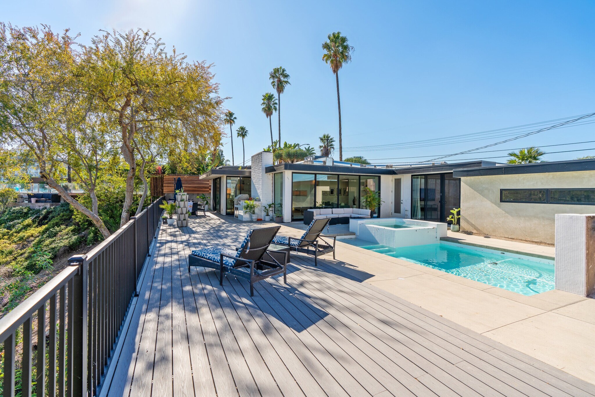 Building Photo - 3632 Beverly Ridge Dr