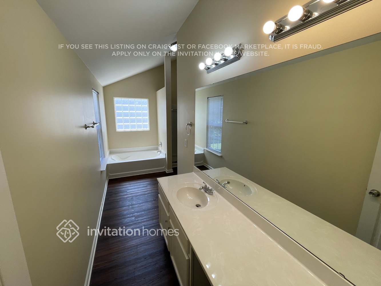 Building Photo - 7007 Hidden Creek Dr