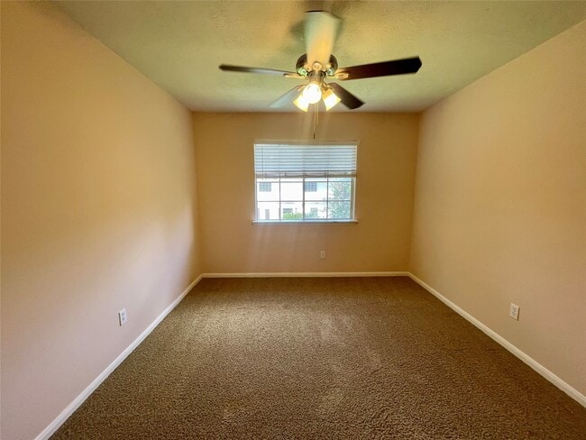 Building Photo - 24231 Pepperrell Pl St