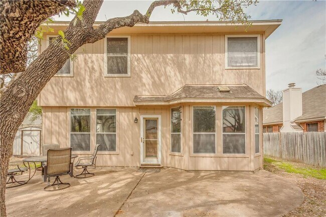 Building Photo - 13401 Gent Dr