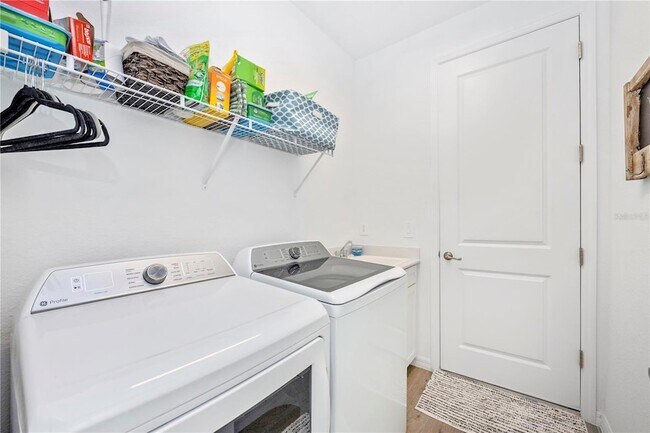 Building Photo - 17697 Santorini Ct