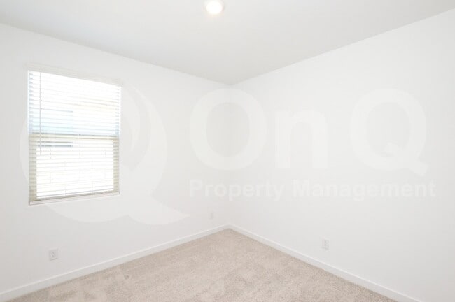 Building Photo - 12617 W Morten Ave