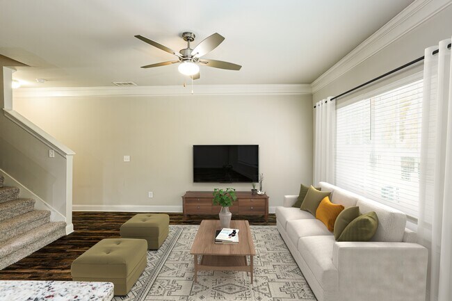 Building Photo - 41 Madaline Ln