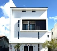 Building Photo - 3918 Brighton Ave