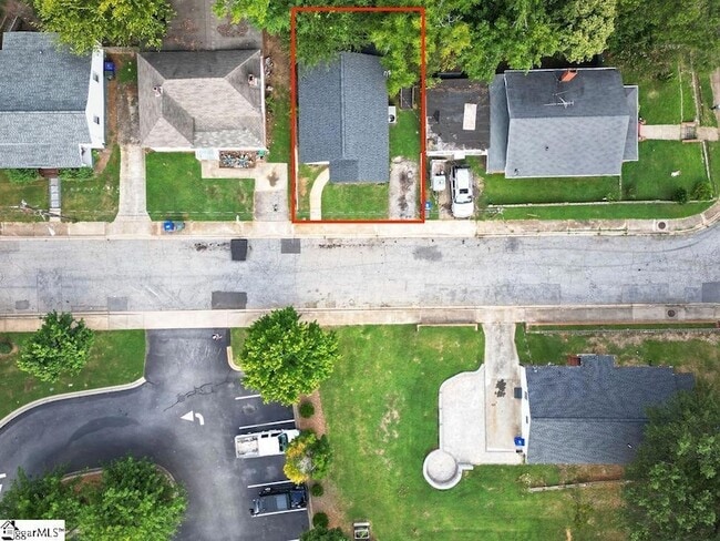 Building Photo - 4 Lindberg Ave