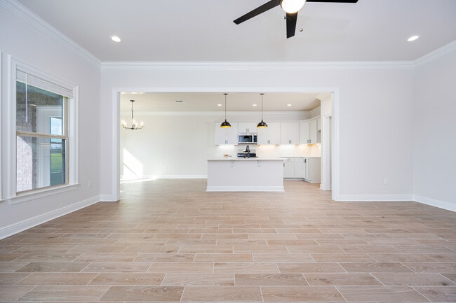 Building Photo - 3630 Ancient Oaks Cir