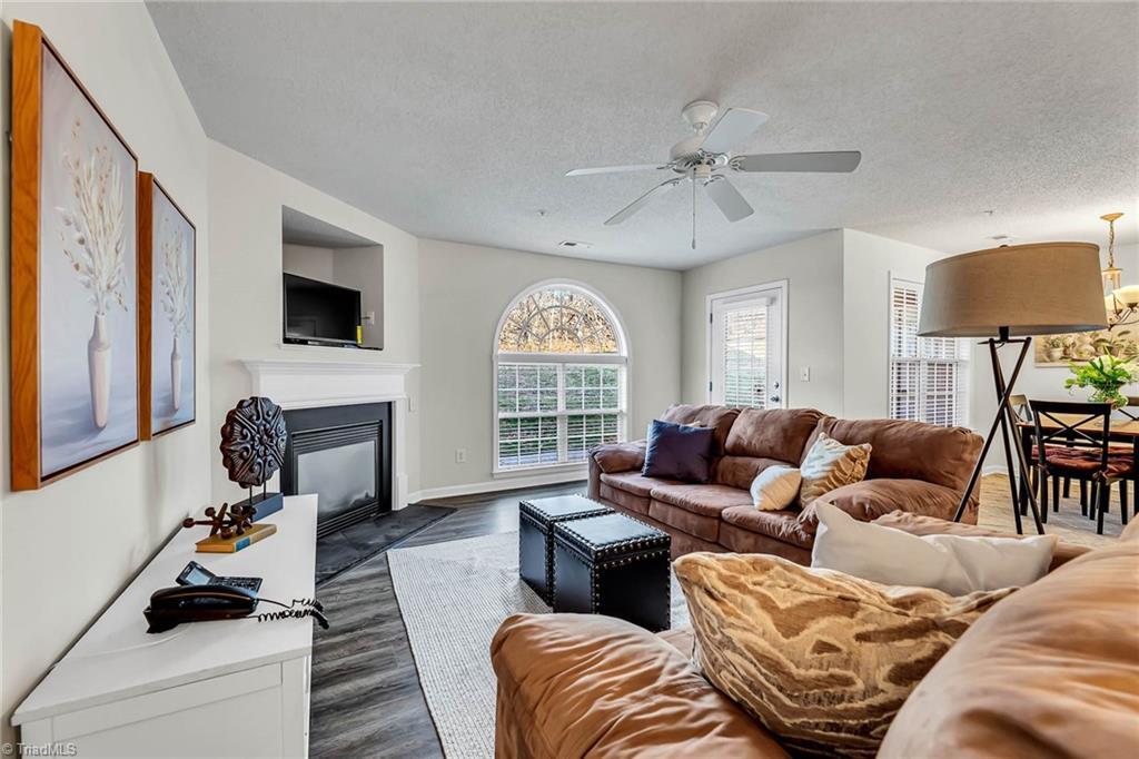 Building Photo - 4305 Timberbrooke Dr