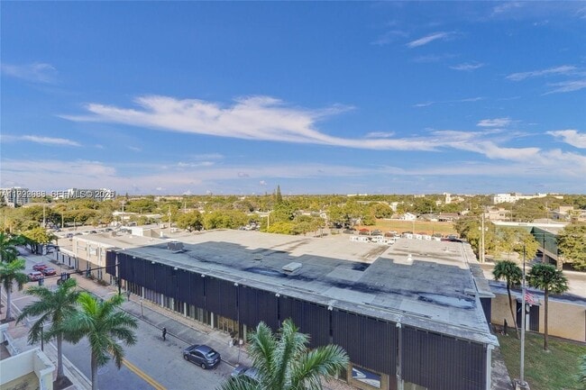 Building Photo - 1830 Radius Dr