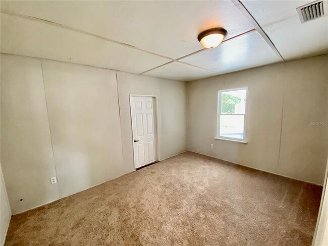 Building Photo - 2430 S Holly Ave
