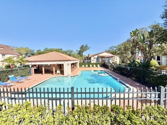 Building Photo - 3455 Countryside Blvd