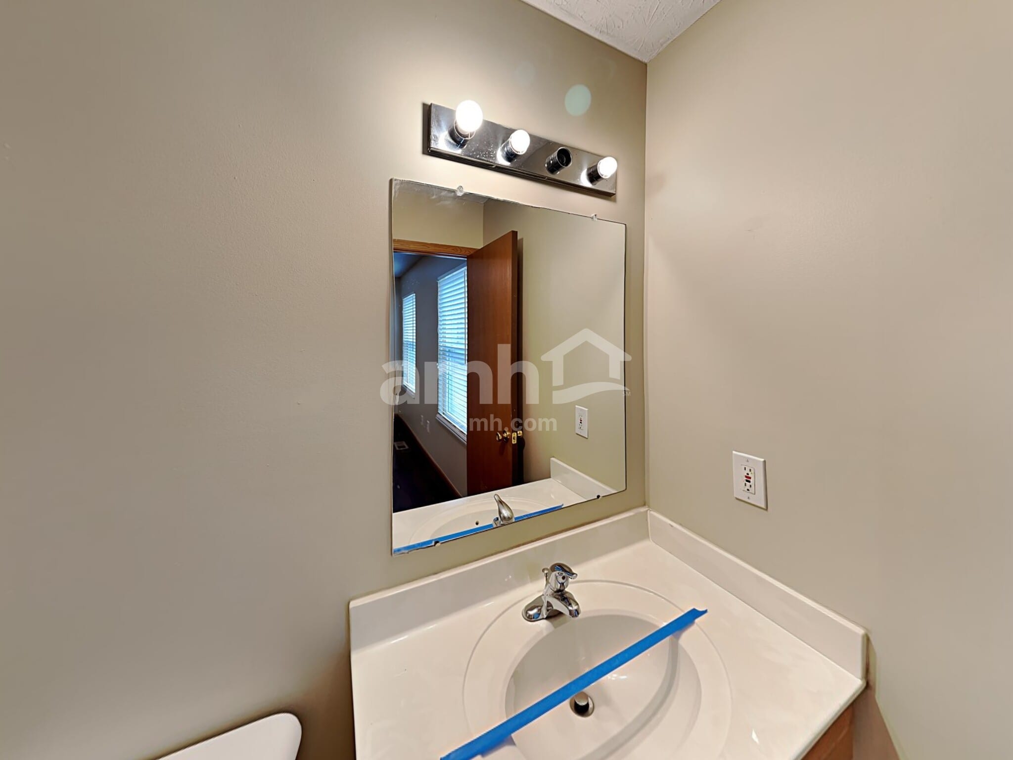 Building Photo - 8245 Crete Ln