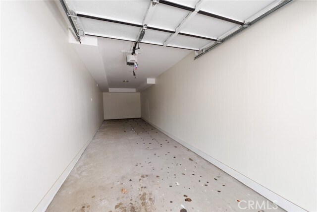 Building Photo - 1859 1/2 S Crenshaw Blvd