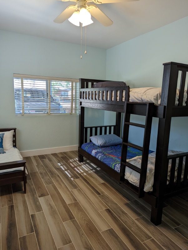 Building Photo - 2519 E Montecito Ave