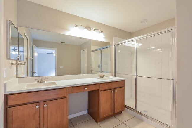 Building Photo - 256 Bella Rosa Cir