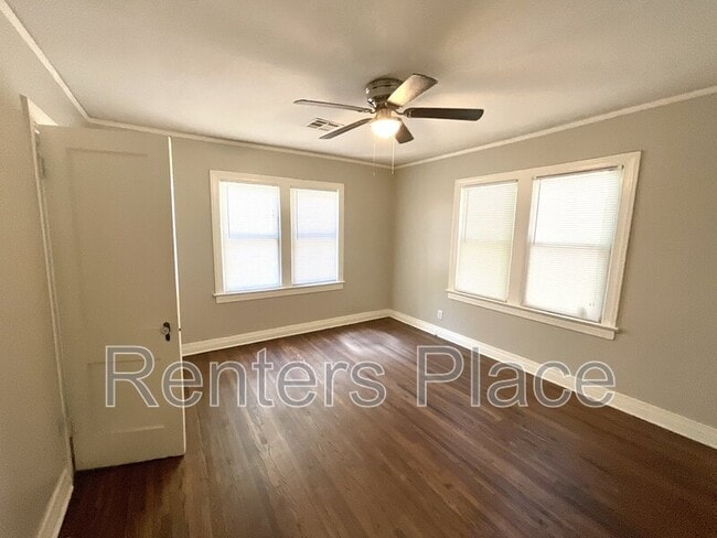 Building Photo - 1618 N Birmingham Pl