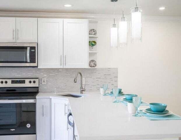 Building Photo - 9284 Vista Del Lago