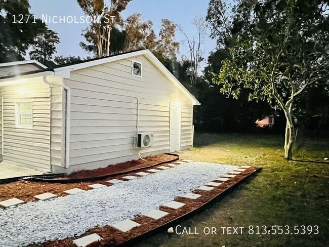 Primary Photo - 1271 Nicholson St