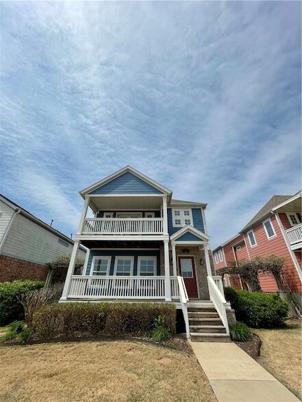 Building Photo - 767 N Rupple Rd