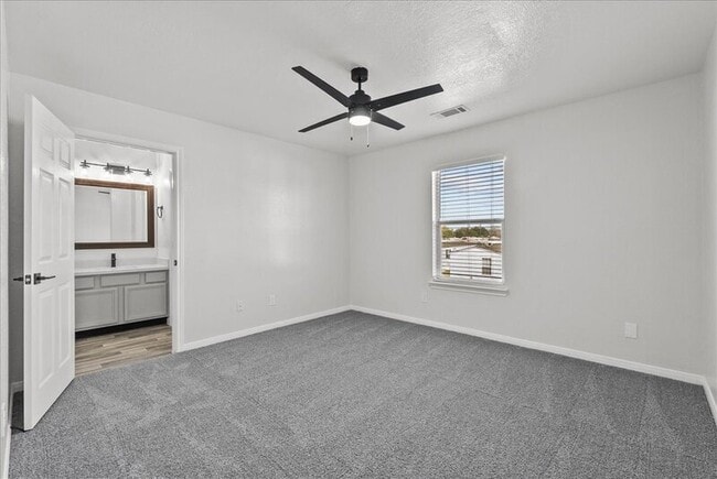 Building Photo - 5079 Akumal Calle