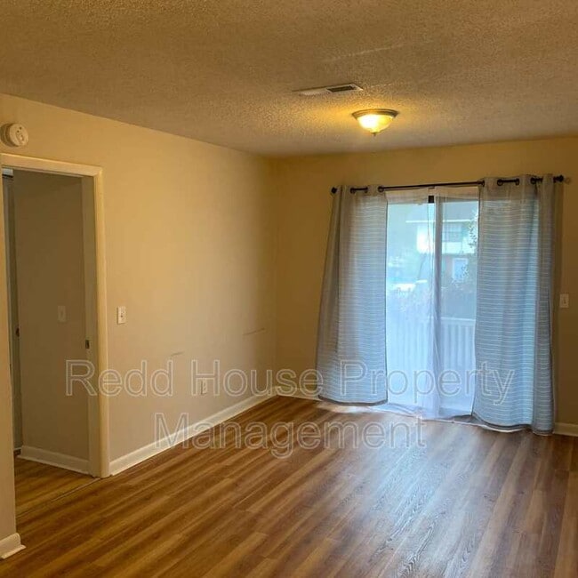 Building Photo - 103 Gunter Ln