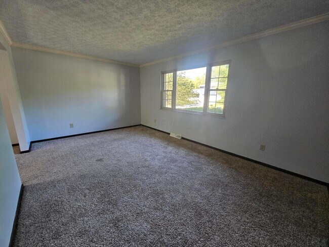 Building Photo - 6648 Kennerdown St