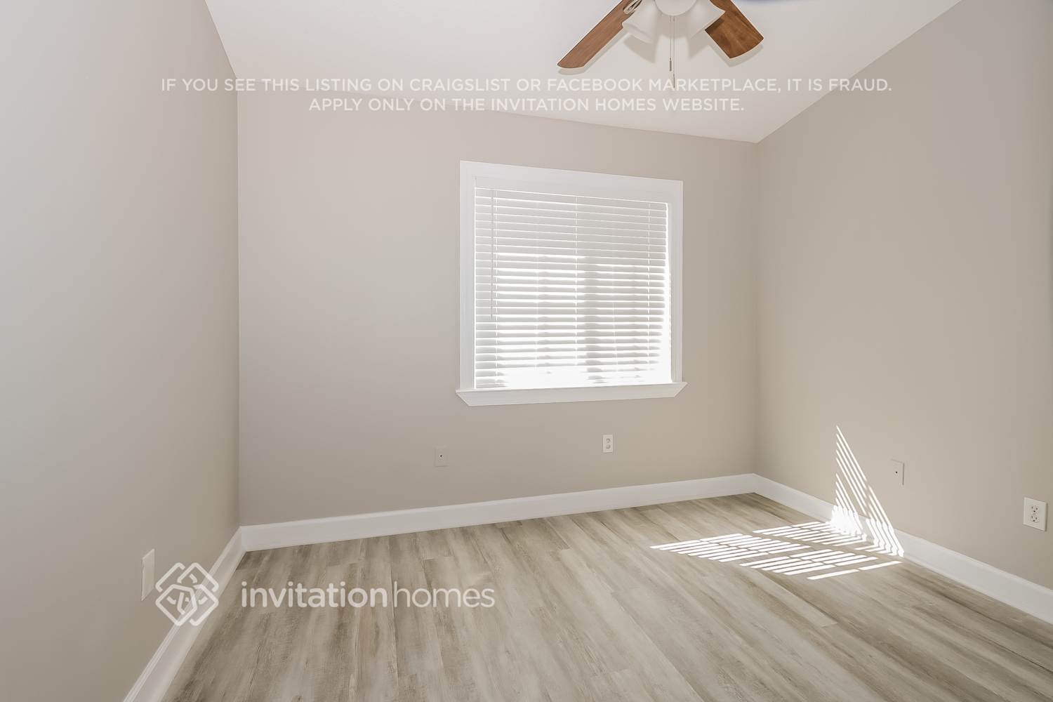 Building Photo - 149 Carol Susan Ln