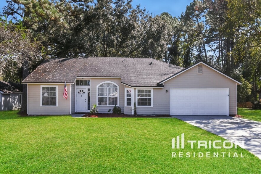 Primary Photo - 3251 Deerfield Pointe Dr