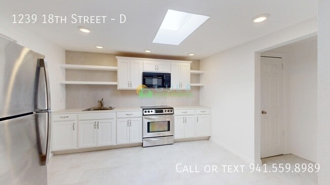 Building Photo - 1239 18th St