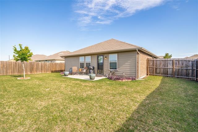 Building Photo - 509 Plum Dr