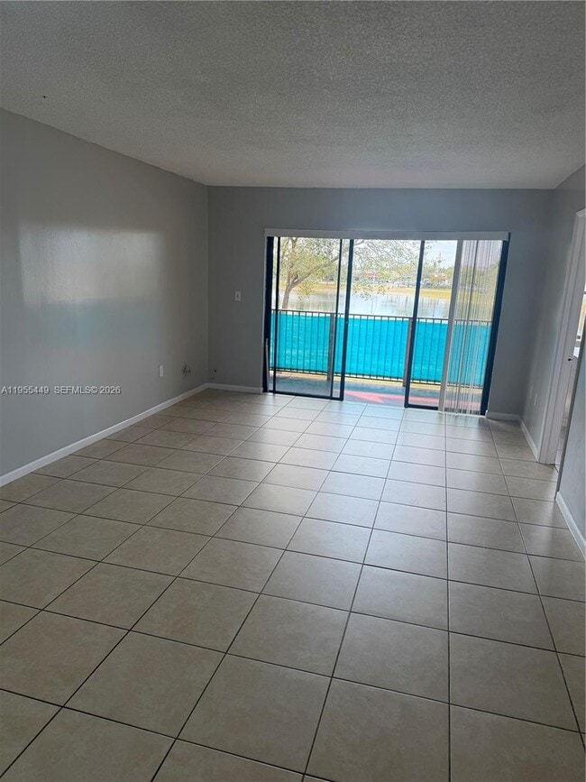 Building Photo - 250 W Park Dr