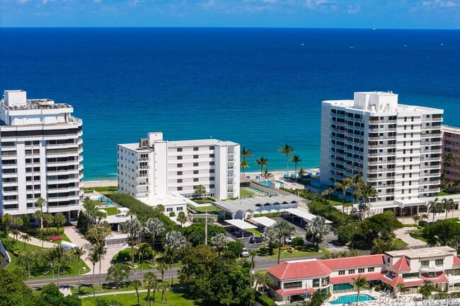 Building Photo - 2909 S Ocean Blvd