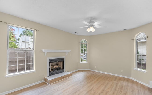 Building Photo - 1409 Shortleaf Ln