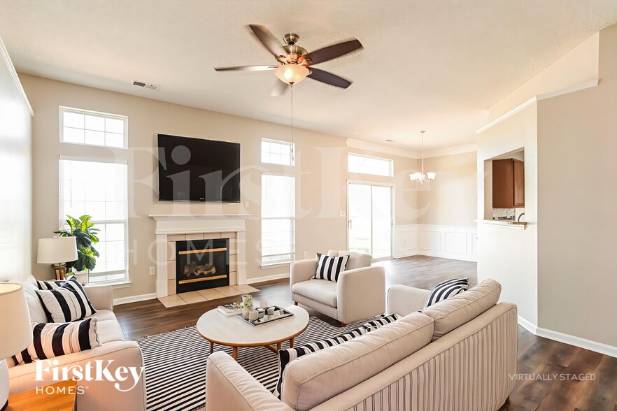 Building Photo - 7111 Smithton Ln