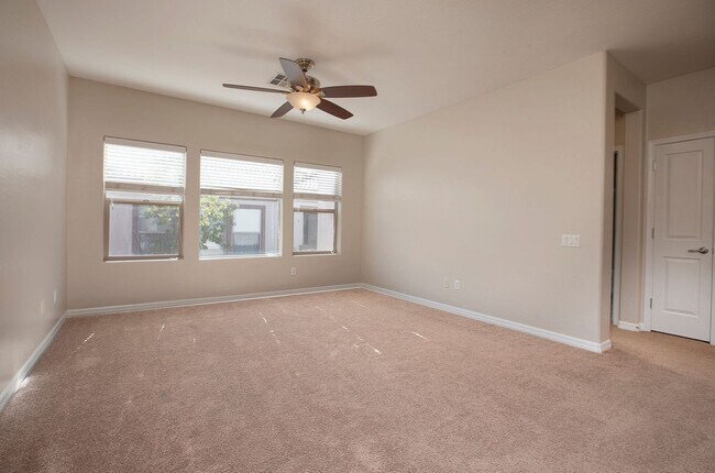 Building Photo - Summerlin - Leed Certified Home - Across the 215 from Downtown Summerlin Mall