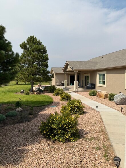 Sidewalk to owner - 18350 Cumbres Rd