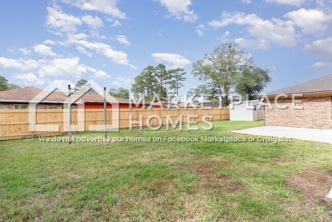 Building Photo - 11632 Poydras Ln