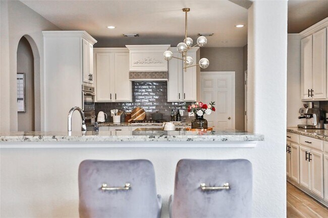 Building Photo - 3231 Oak Bough