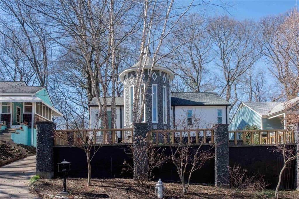 Building Photo - 467 Stovall St SE