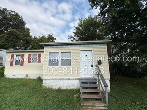 Building Photo - 920 Jackson Blvd