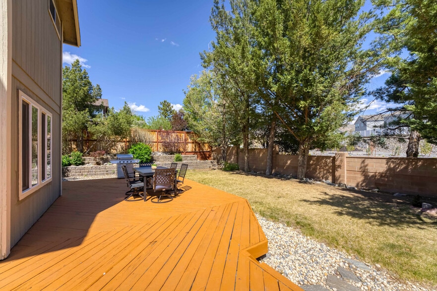 Building Photo - 6591 Enchanted Valley Dr