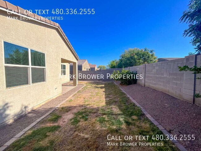 Building Photo - 36413 N Tahanta Trail