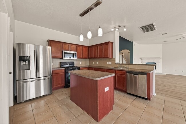 Building Photo - 18518 Bare Meadow Ln